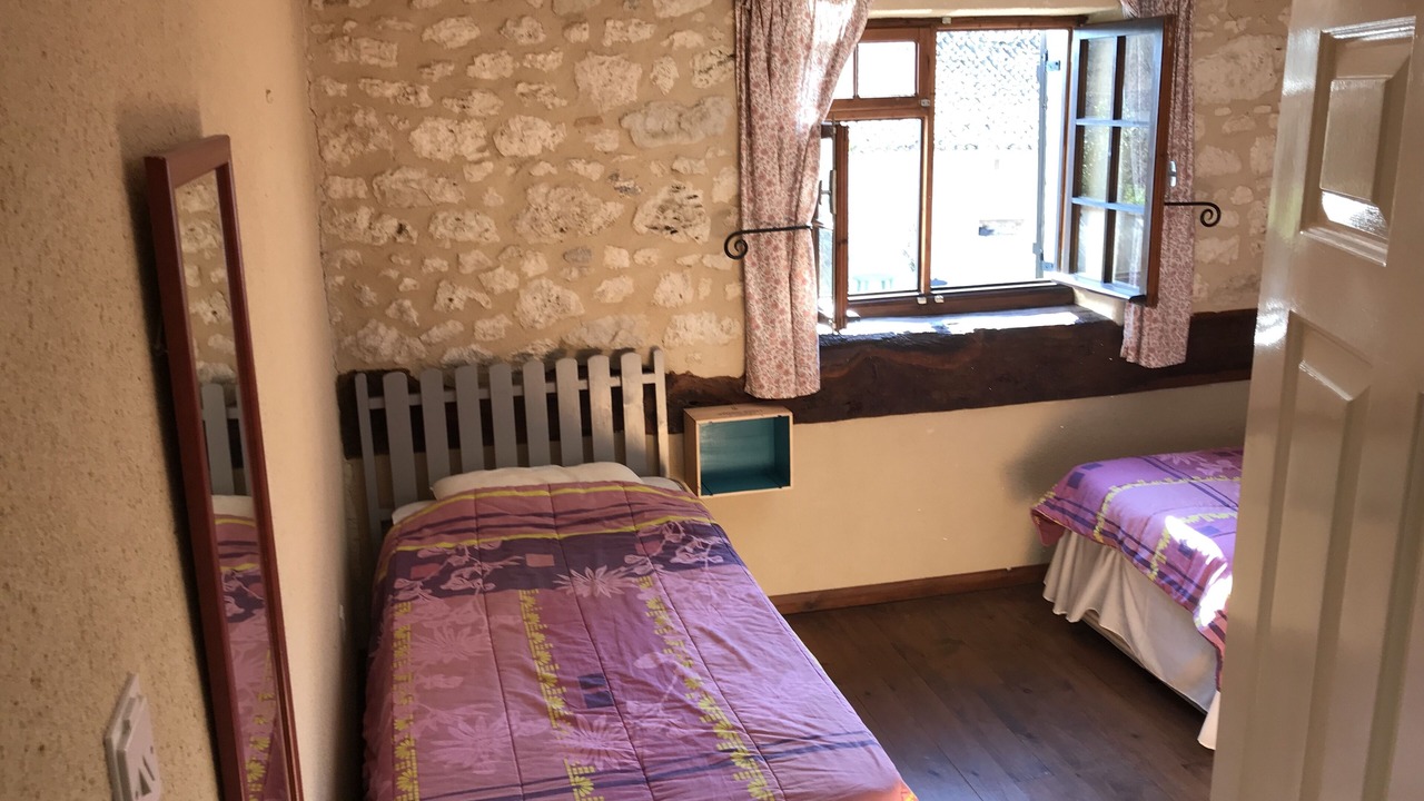 Photo of Bedroom in Les Leves-et-Thoumeyragues