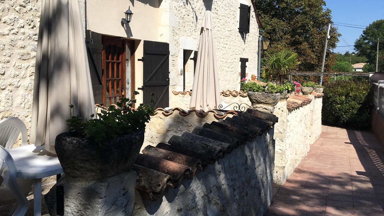 Photo of Patio Balcony in Les Leves-et-Thoumeyragues