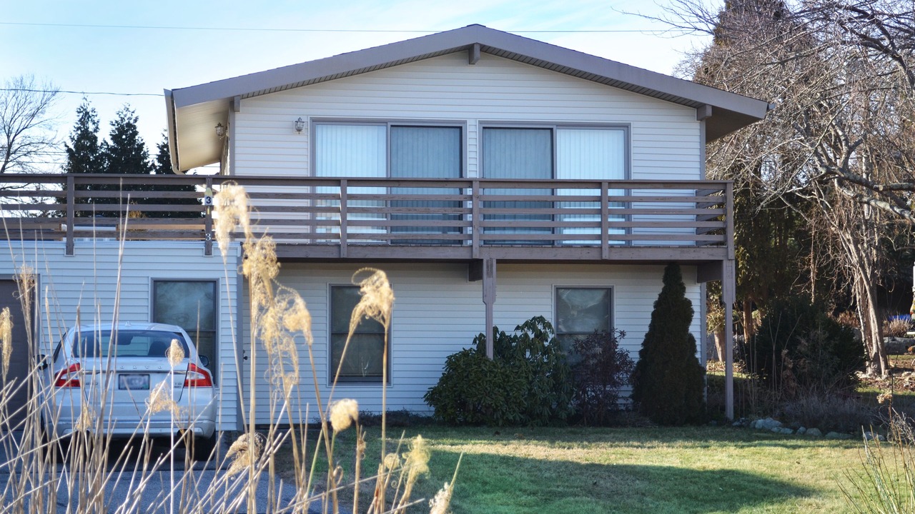 Photo of Others in Mystic