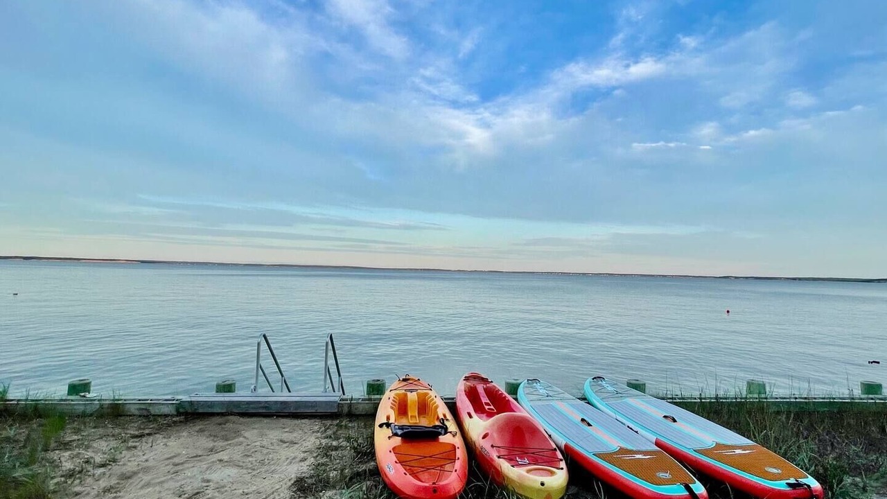 Photo of Others in Laurel