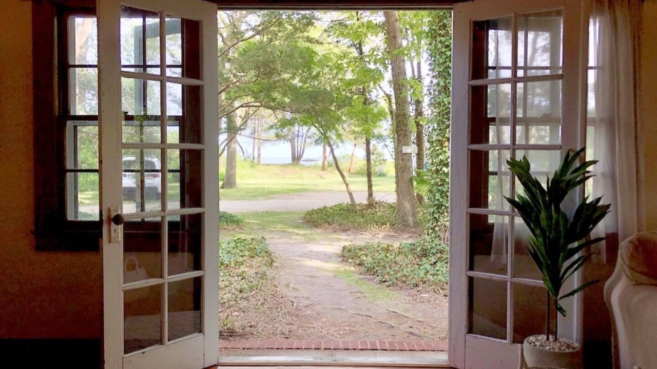 Photo of Others in Laurel