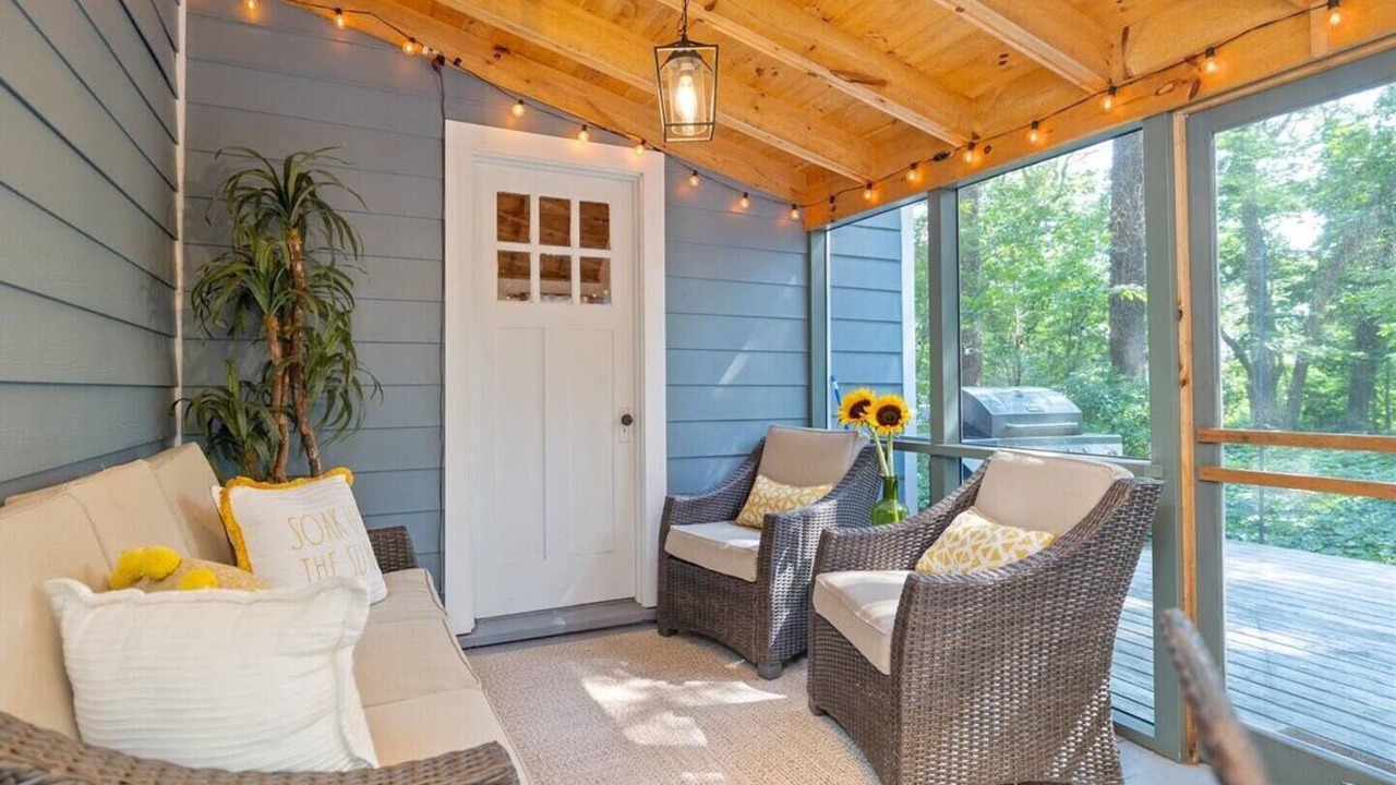 Photo of Outdoor in Laurel