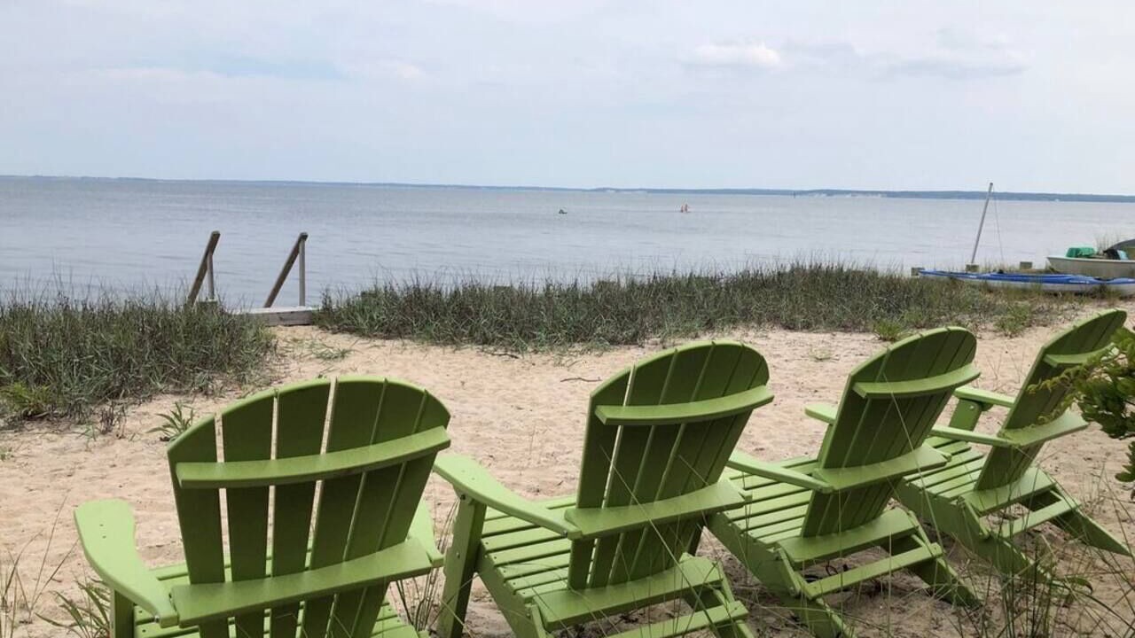 Photo of Others in Laurel