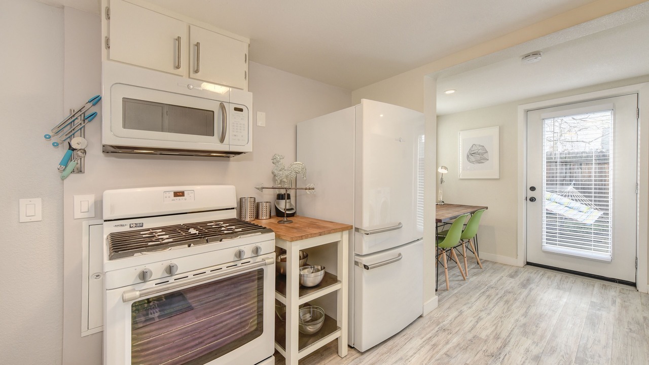Photo of Kitchen in Central Sacramento