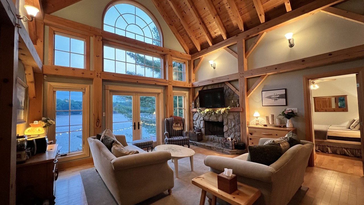 Photo of Bedroom in Muskoka Lakes