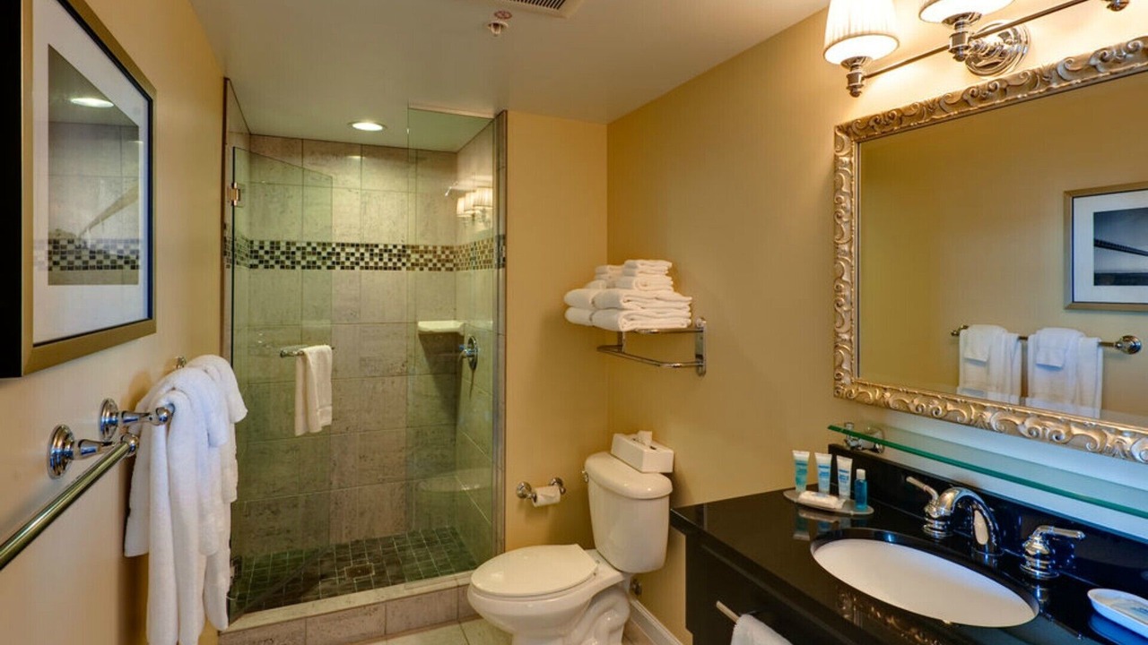 Photo of Bathroom in Lower Nob Hill