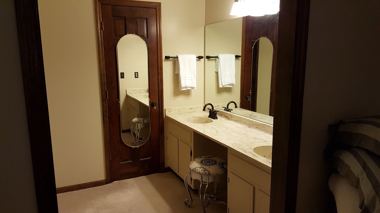 Photo of Others in Bogart