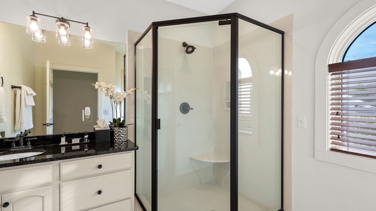 Photo of Bathroom in Eatonton