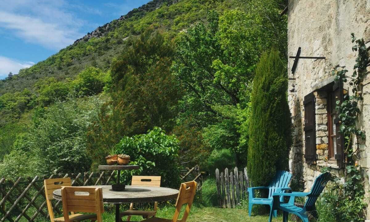 Photo of Outdoor in Eygluy-Escoulin