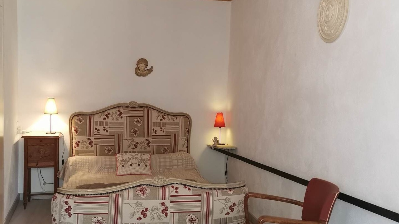 Photo of Bedroom in Eygluy-Escoulin