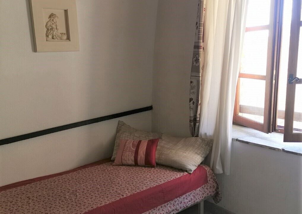 Photo of Bedroom in Eygluy-Escoulin