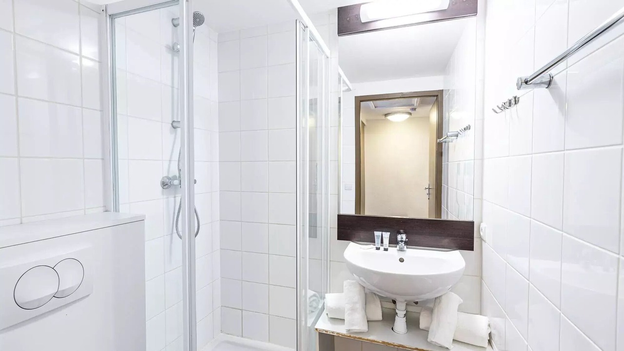 Photo of Bathroom in Eppe-Sauvage