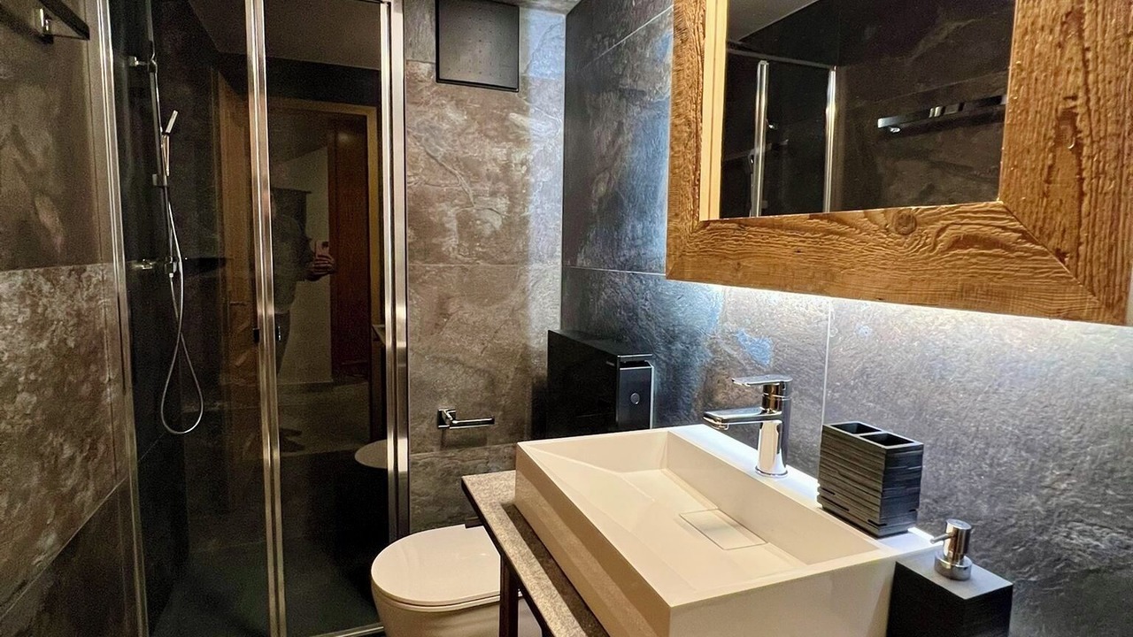 Photo of Bathroom in Noes