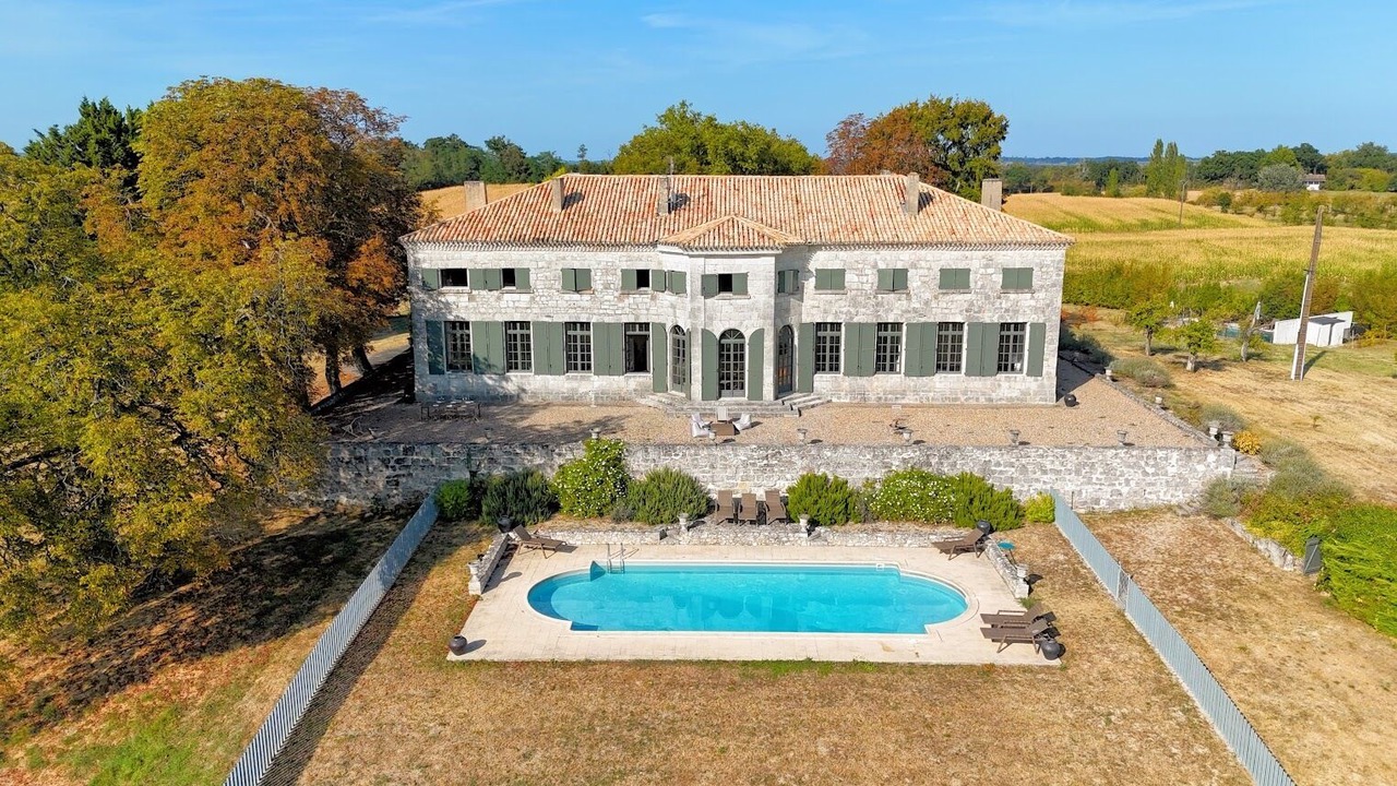 Photo of Outdoor in Saint-Colomb-de-Lauzun