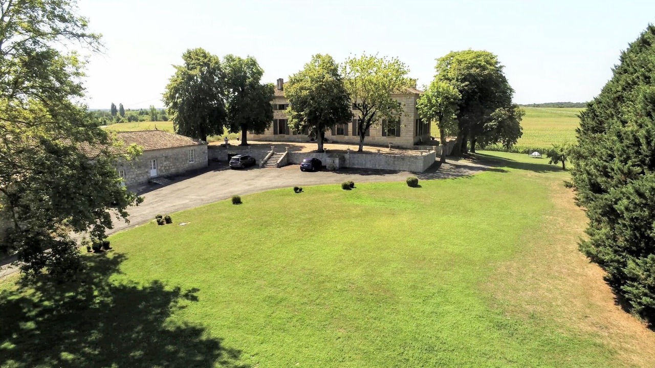 Photo of Outdoor in Saint-Colomb-de-Lauzun