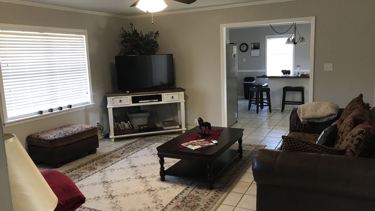 Photo of Livingroom in Nacogdoches
