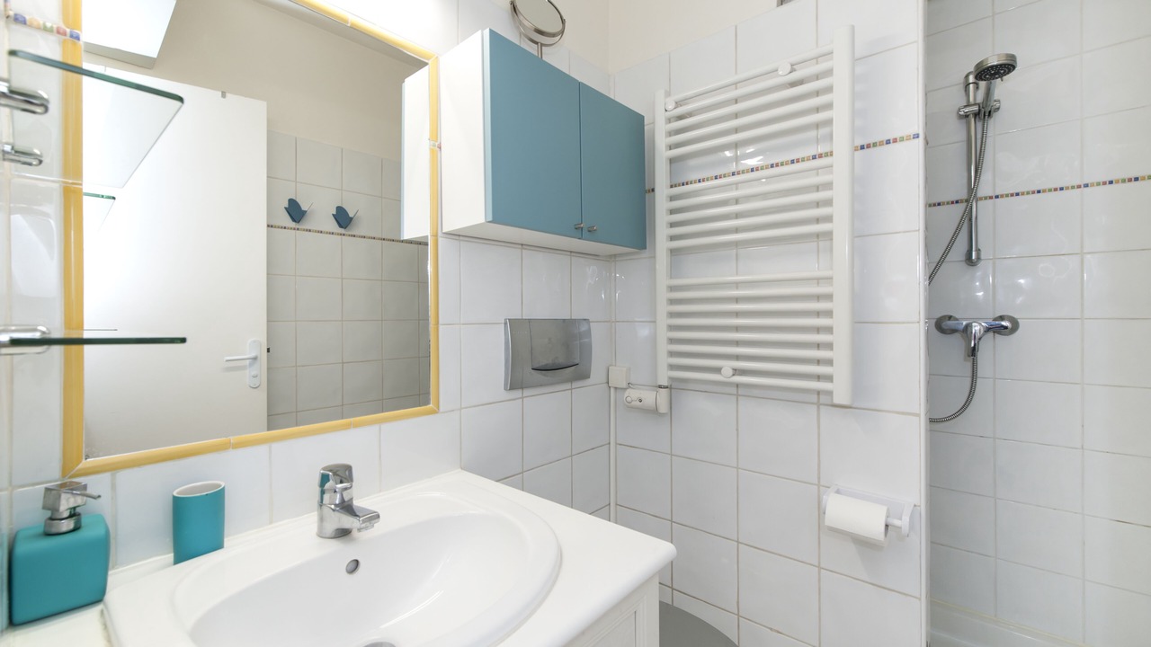 Photo of Bathroom in Les Halles