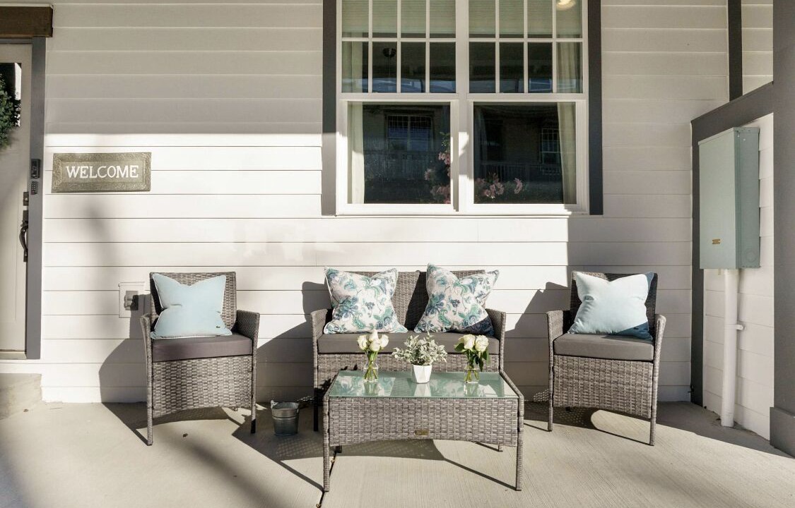 Photo of Patio Balcony in Historic Waverly
