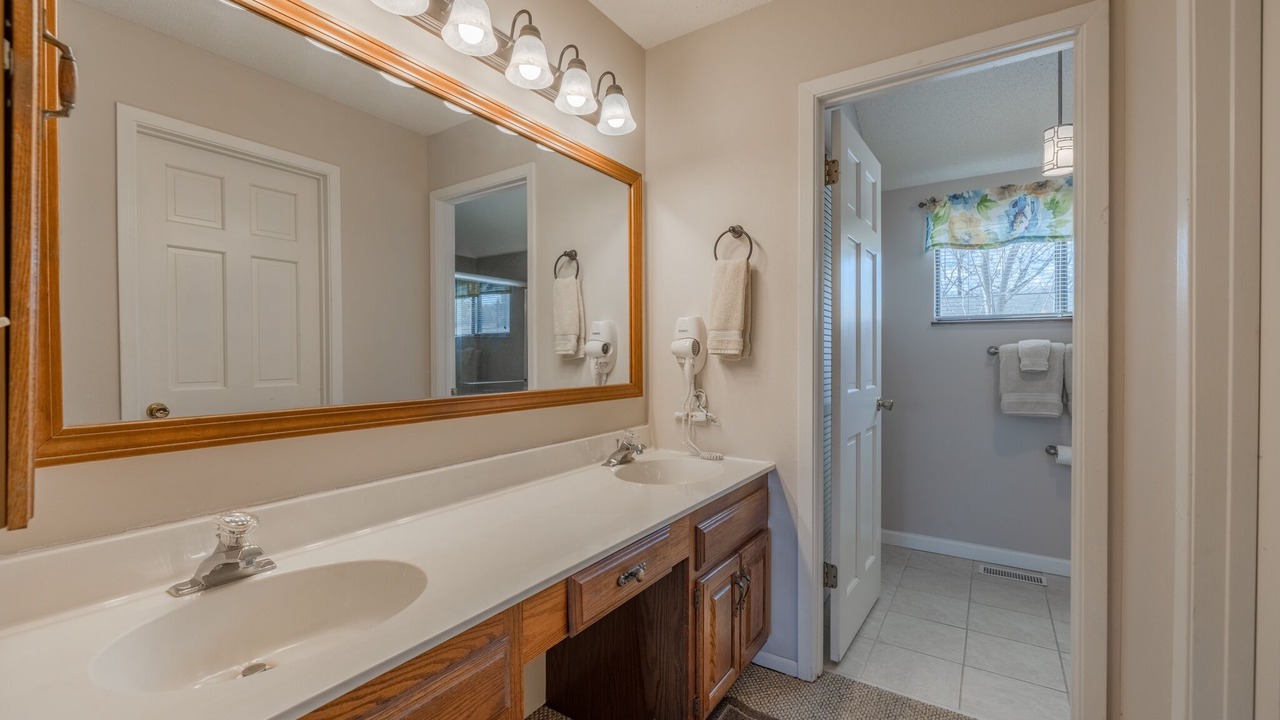 Photo of Bathroom in Innsbrook
