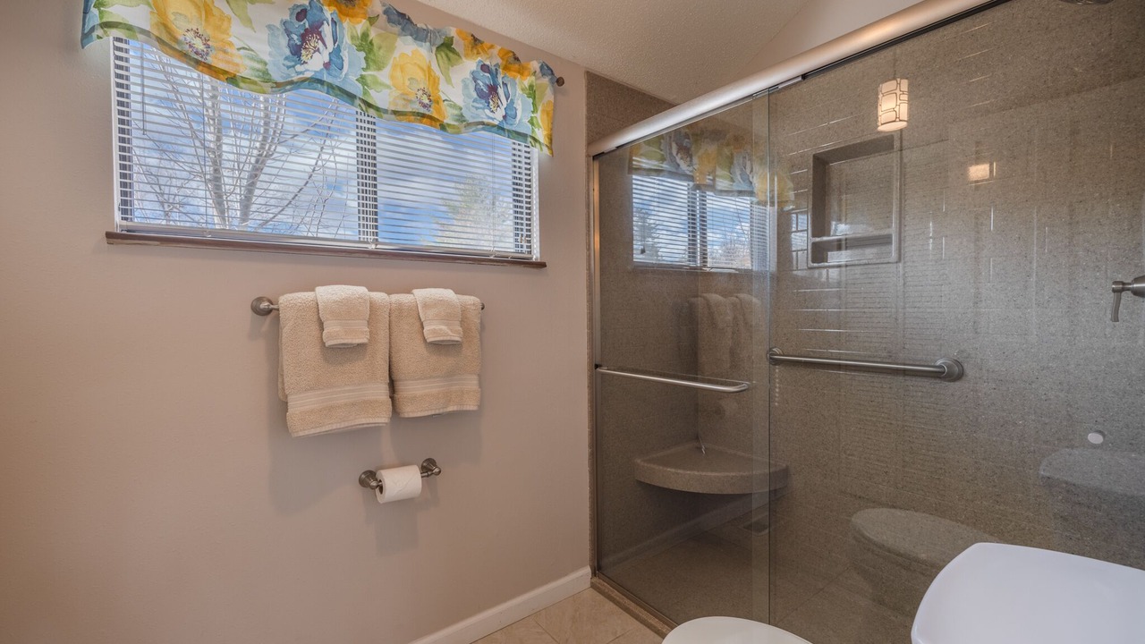 Photo of Bathroom in Innsbrook