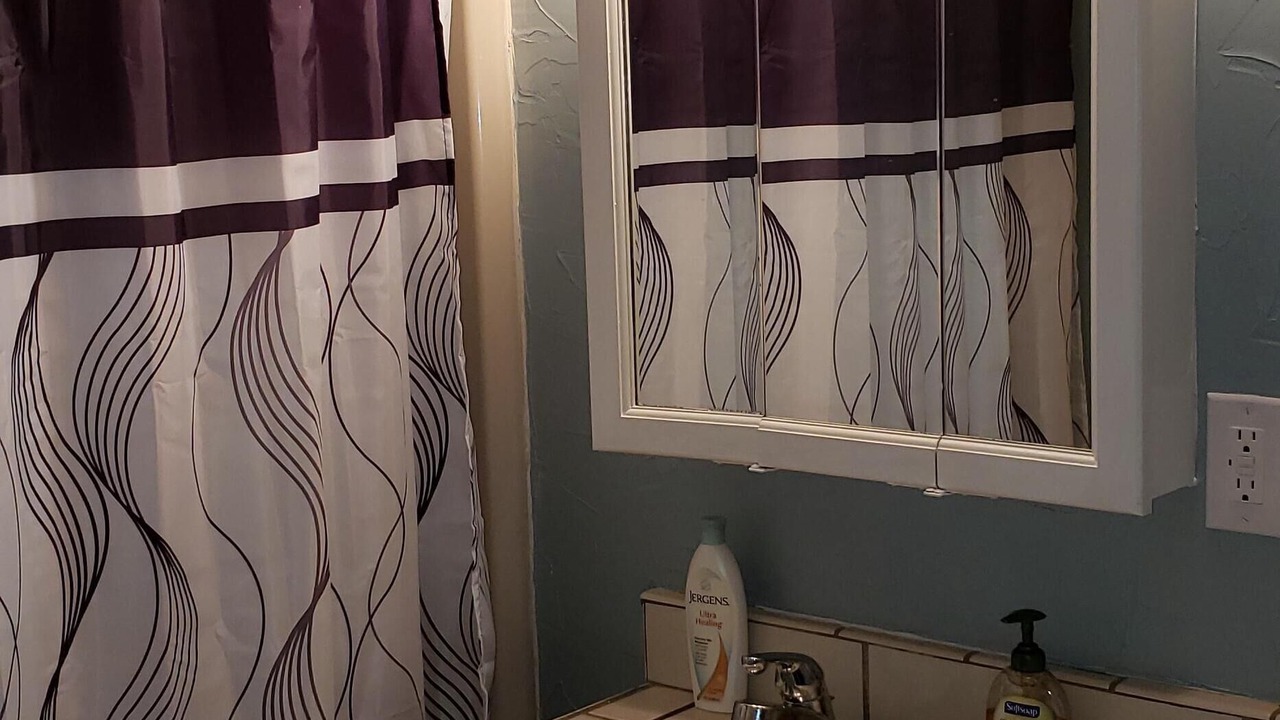 Photo of Bathroom in Sulphur