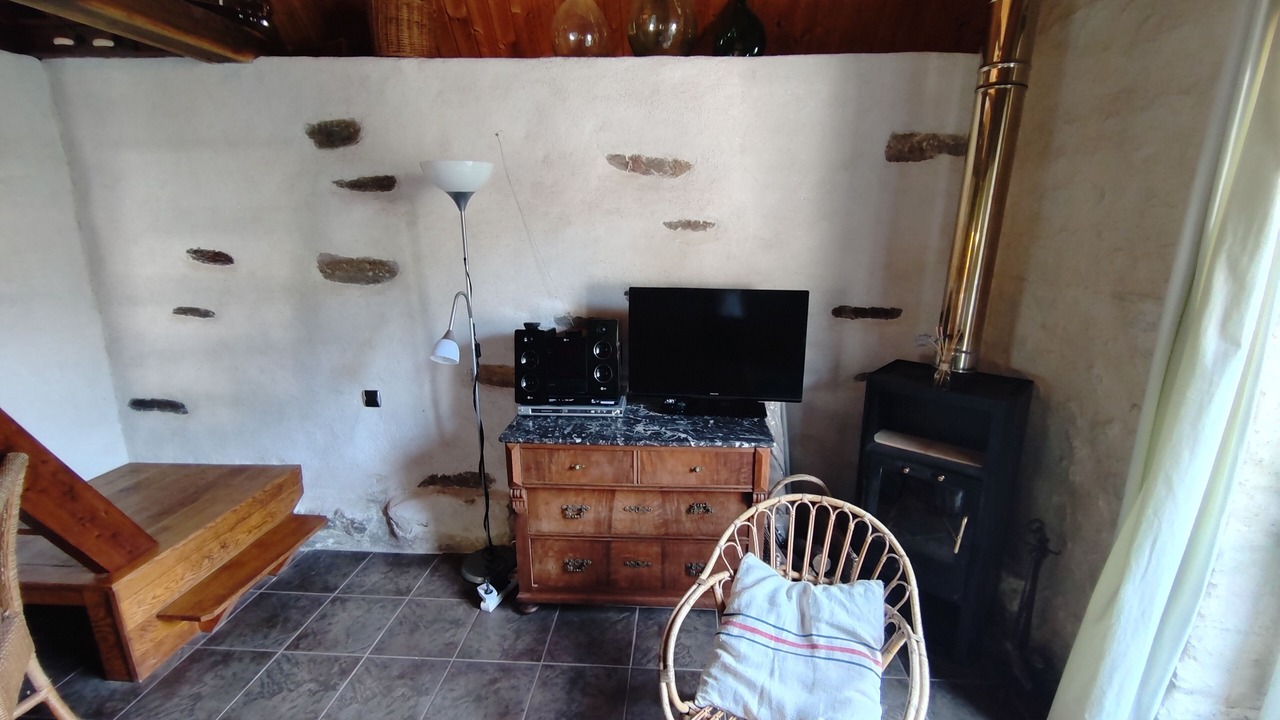 Photo of Livingroom in Tremeoc