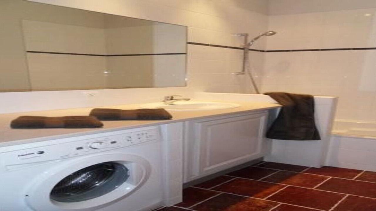 Photo of Bathroom in Marseillette