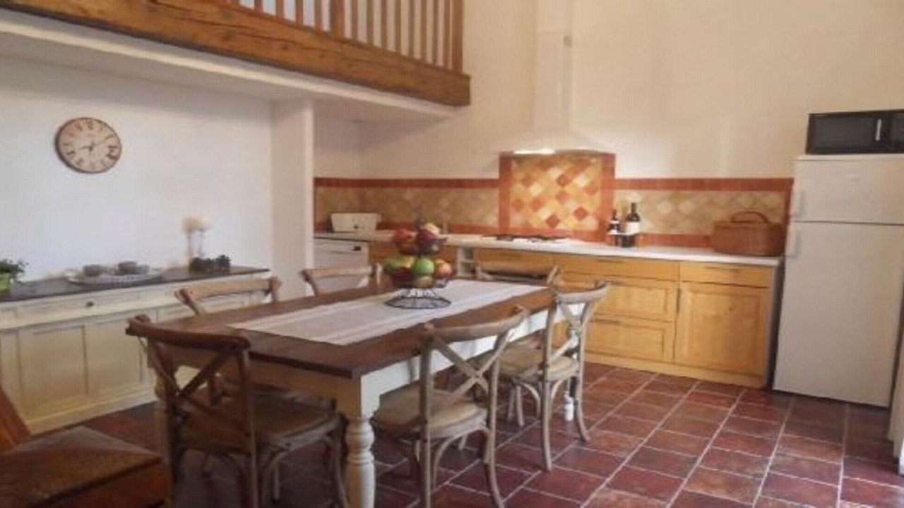 Photo of Kitchen in Marseillette