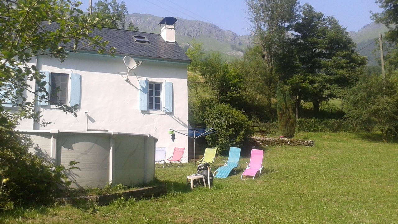 Photo of Outdoor in Escot