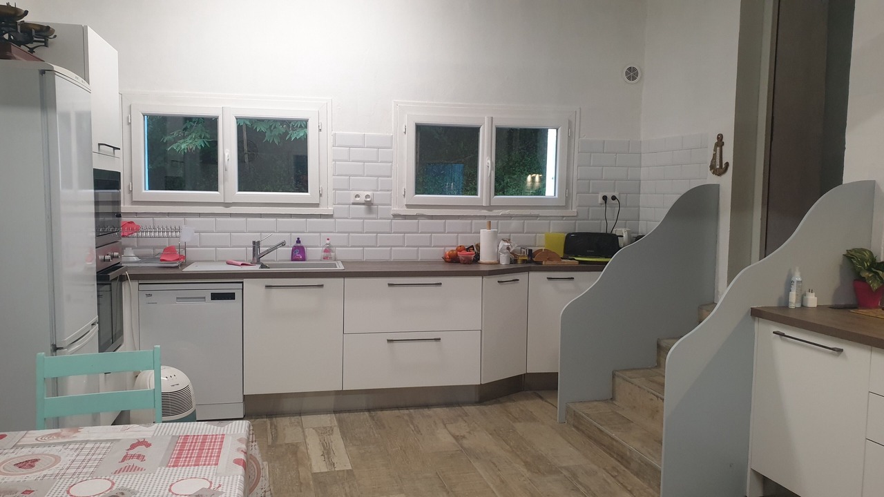 Photo of Kitchen in Escot
