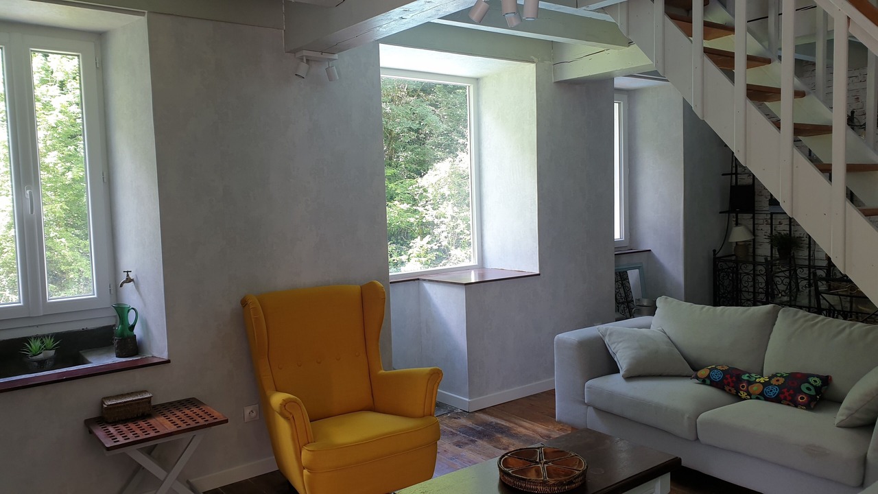 Photo of Others in Escot