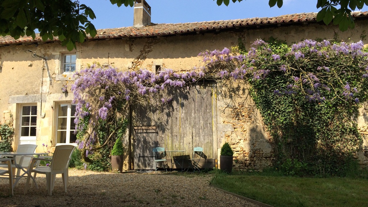 Photo of Patio Balcony in Montalembert