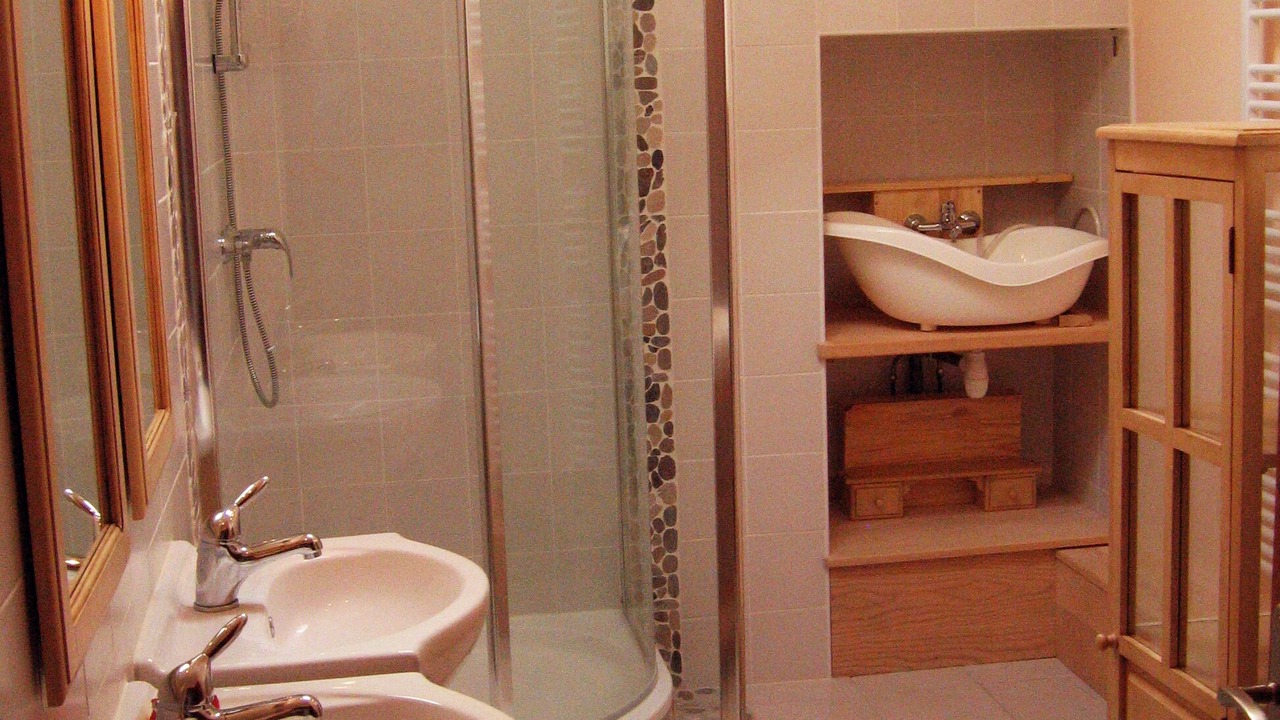 Photo of Bathroom in Montalembert