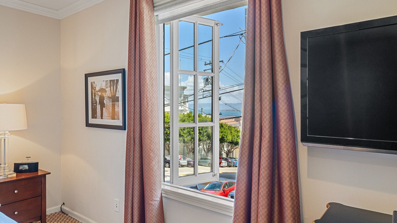 Photo of Others in Russian Hill