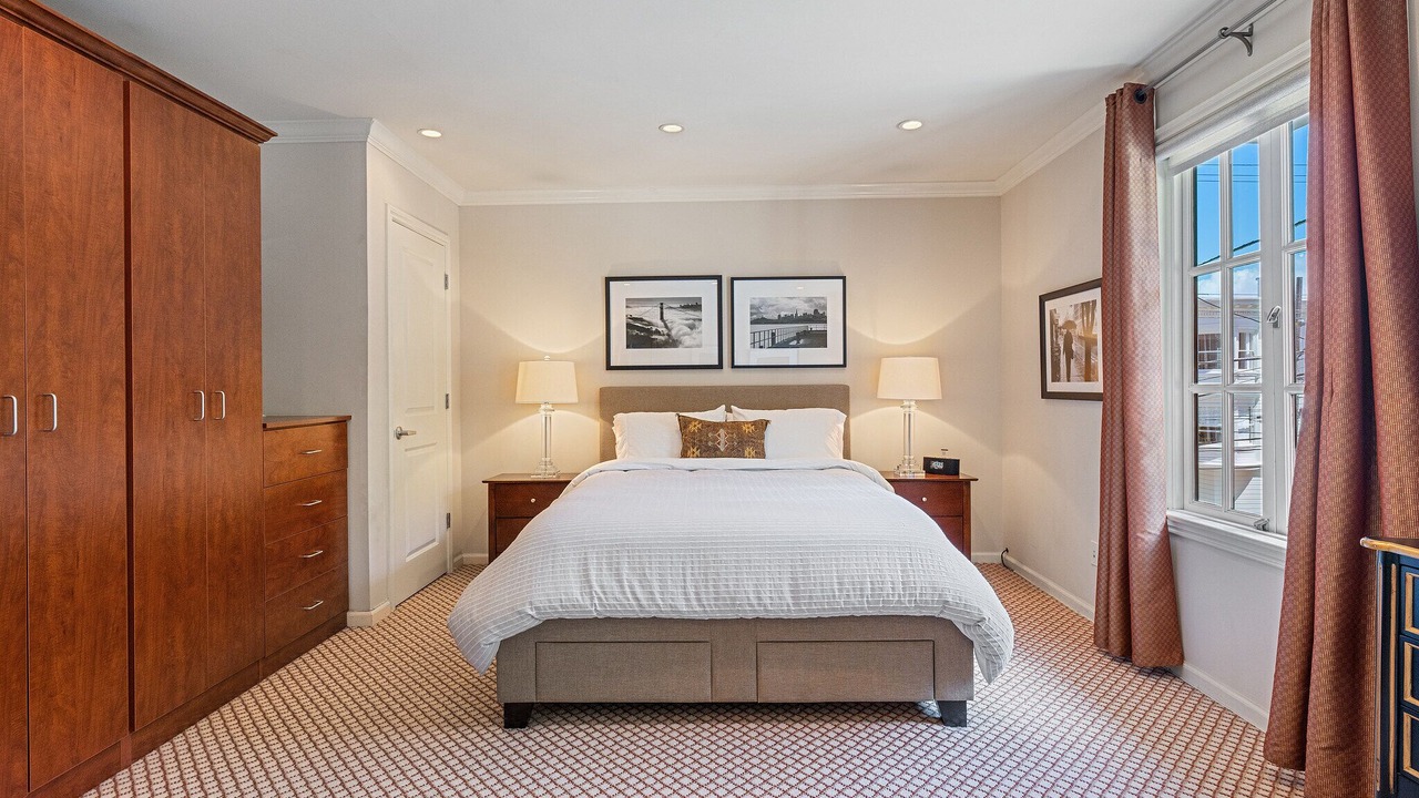 Photo of Bedroom in Russian Hill