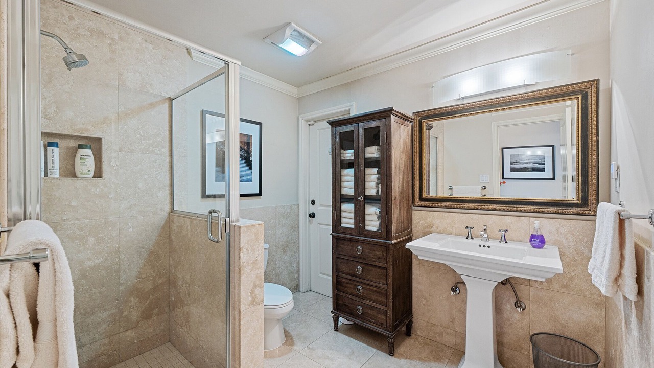 Photo of Bathroom in Russian Hill