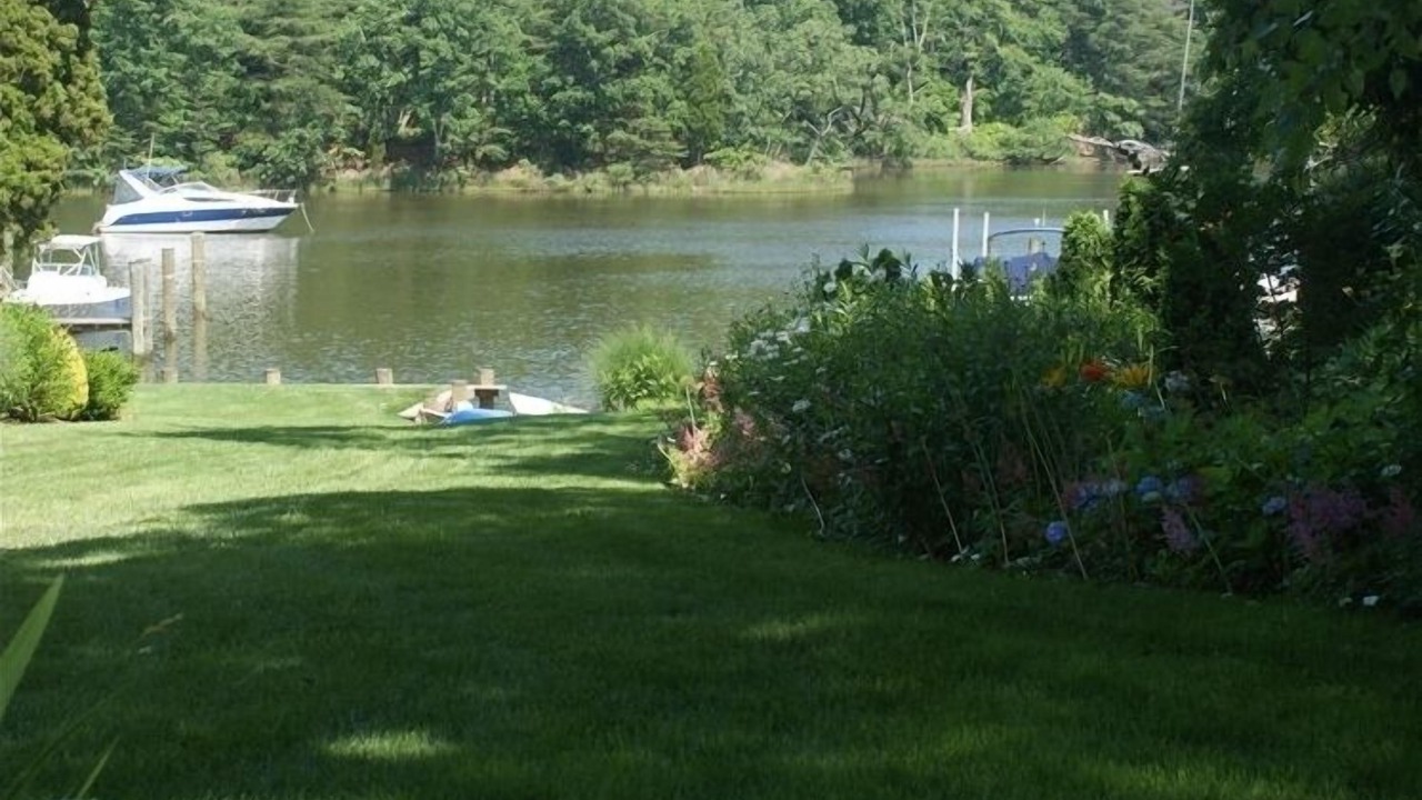 Photo of Others in Hillsmere