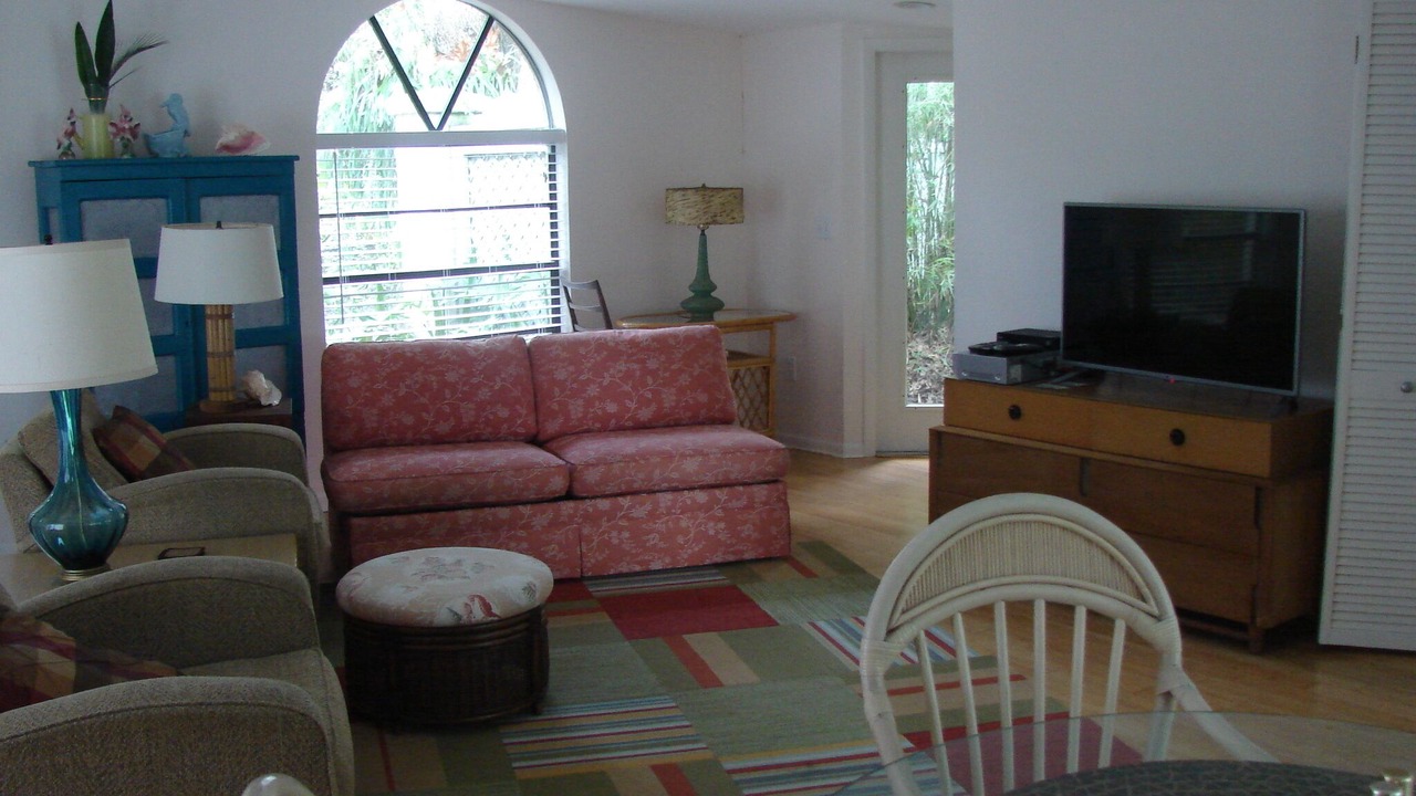 Photo of Bedroom in Roseland