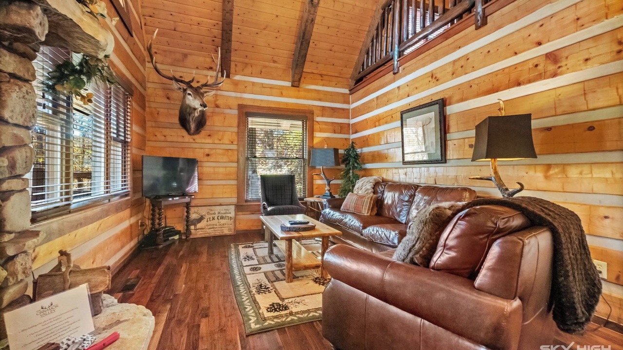 Photo of Livingroom in Eureka Springs