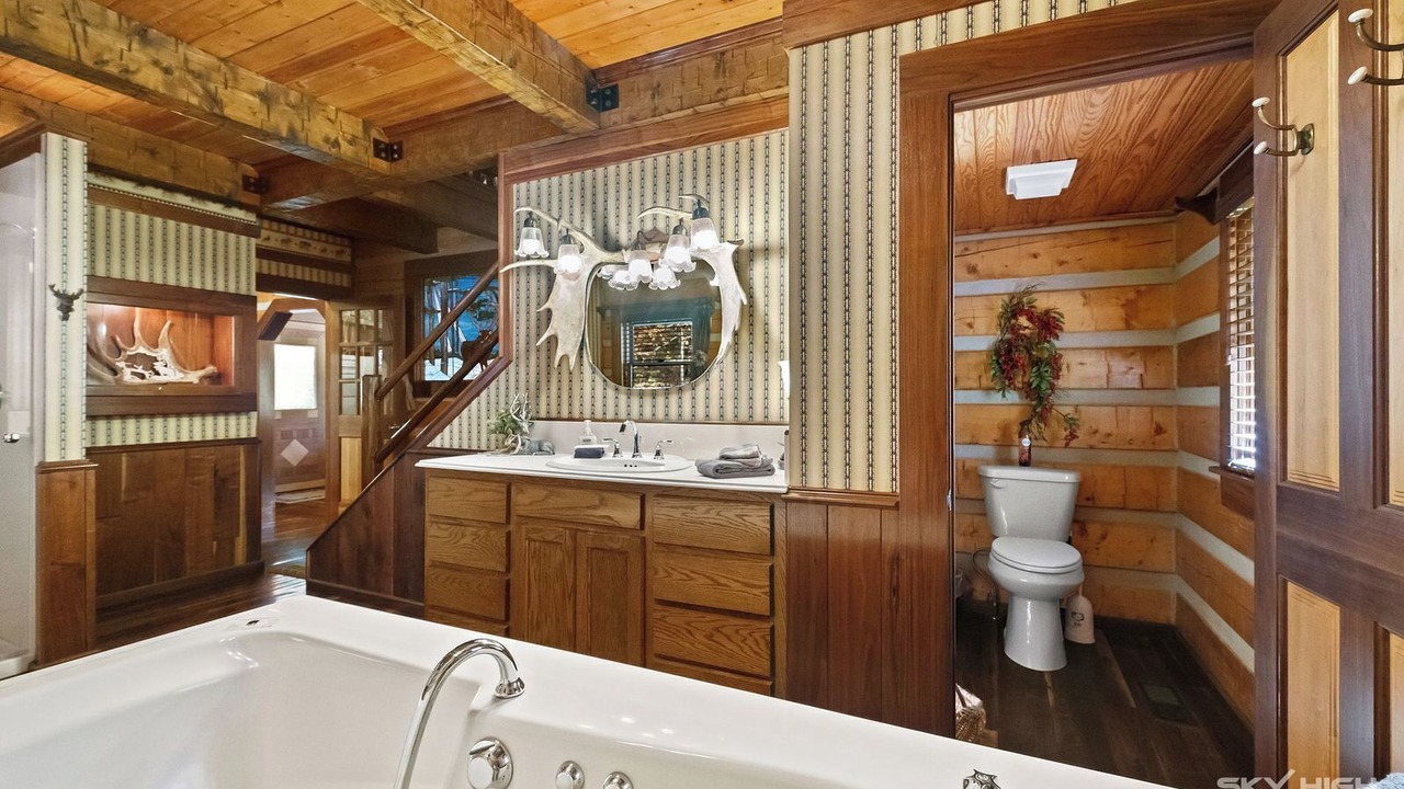 Photo of Bathroom in Eureka Springs