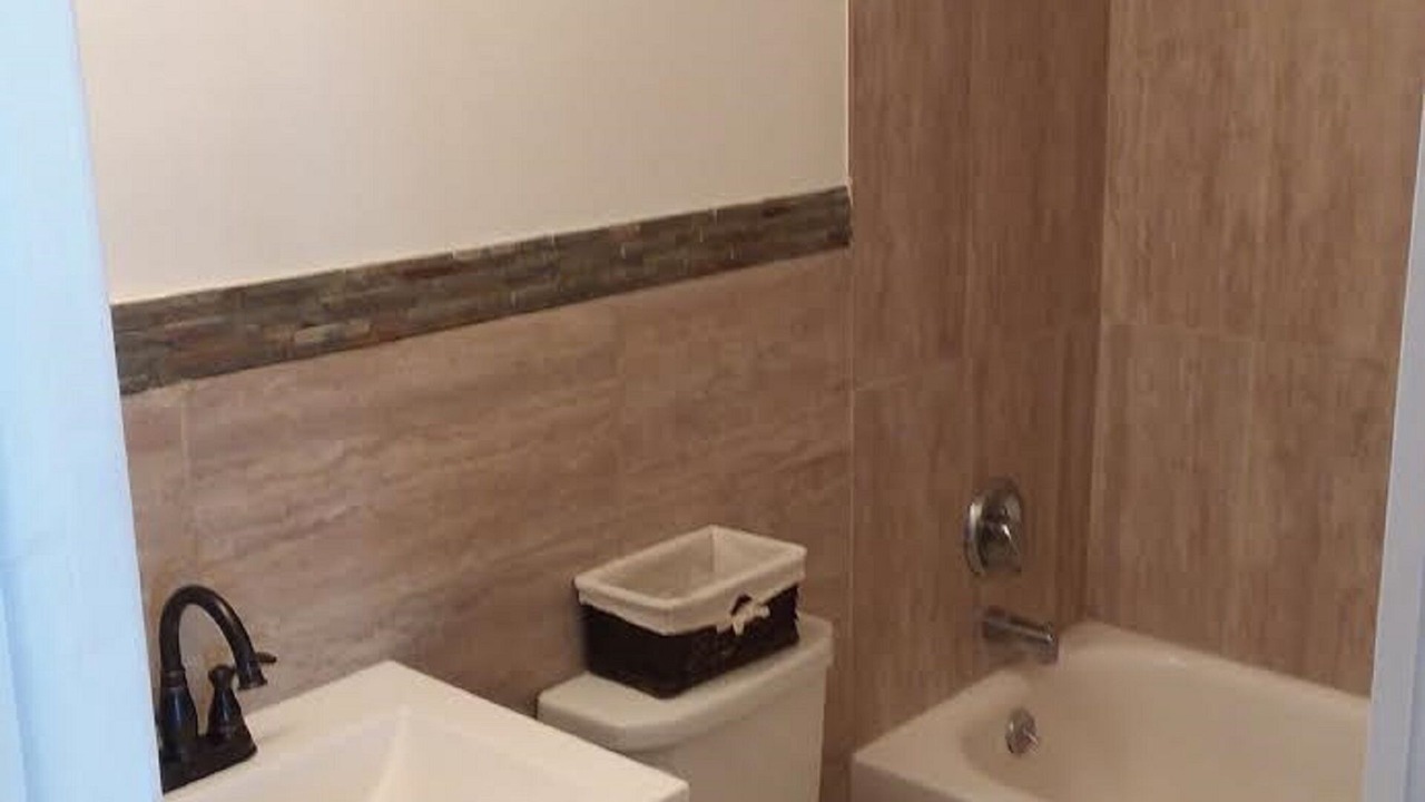 Photo of Bathroom in Anglesea