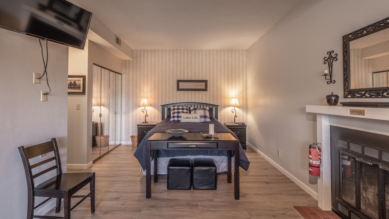 Photo of Bedroom in Innsbrook