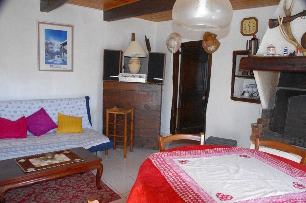 Photo of Livingroom in Le Frontal