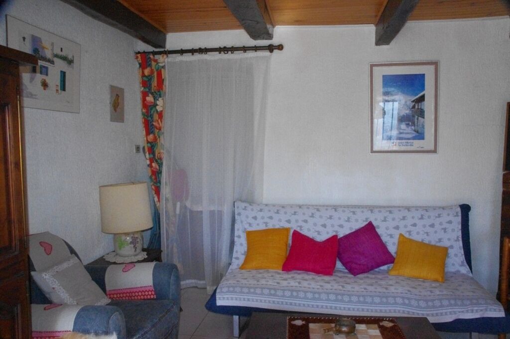 Photo of Livingroom in Le Frontal