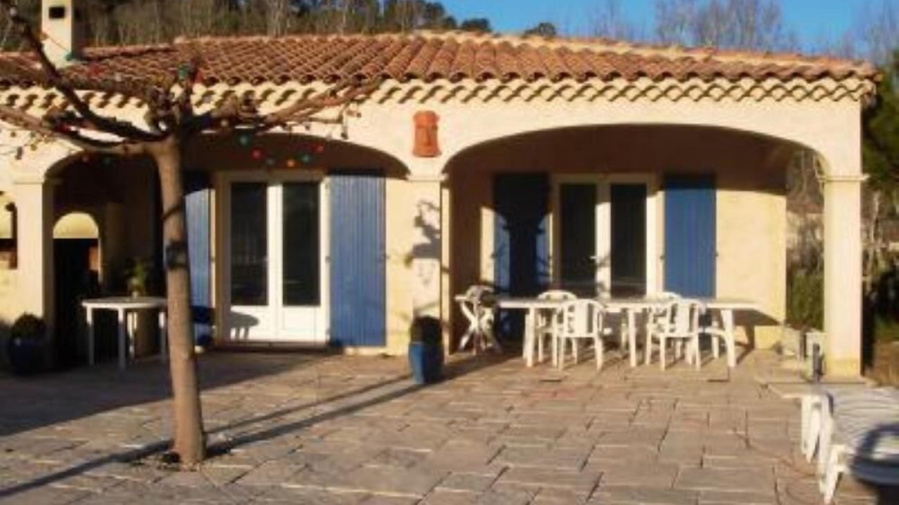 Photo of Outdoor in Meyreuil