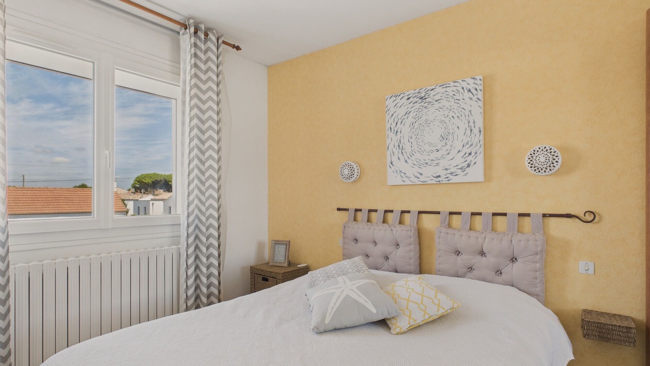 Photo of Bedroom in Saint-Gilles-Croix-de-Vie