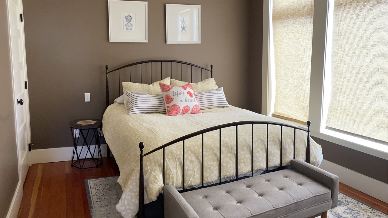 Photo of Bedroom in Roads End