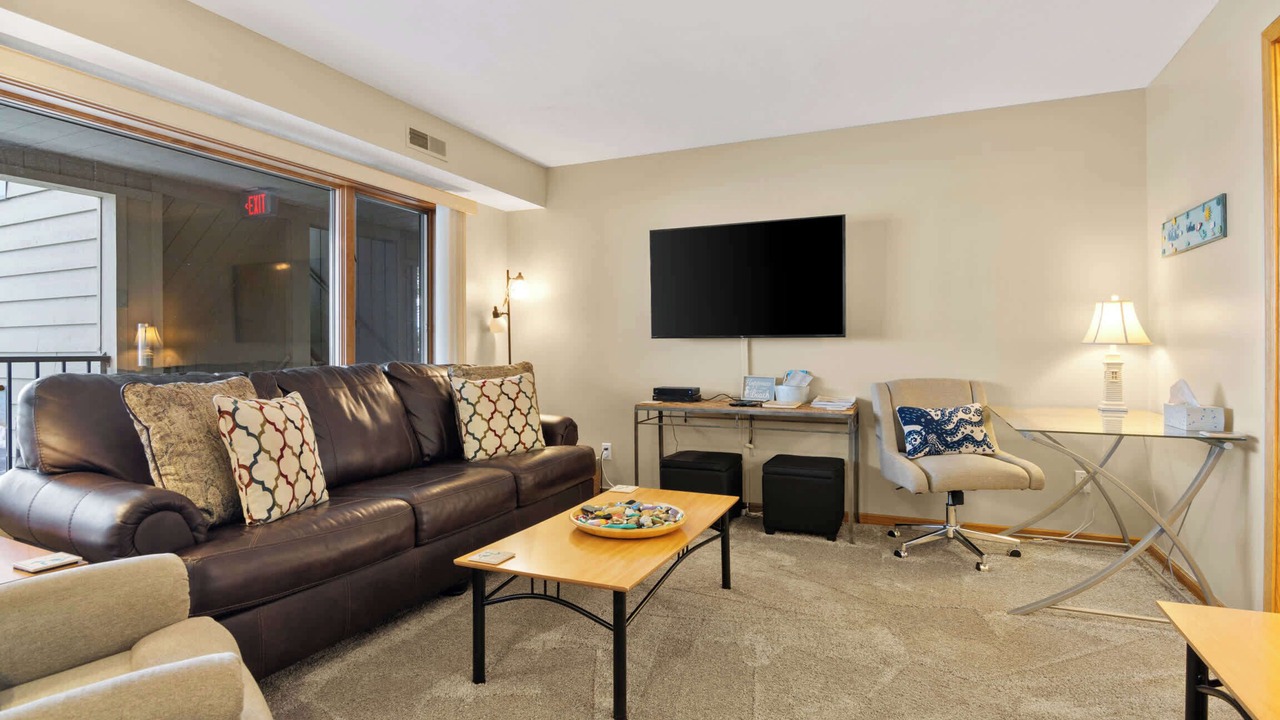 Photo of Livingroom in Elk Rapids