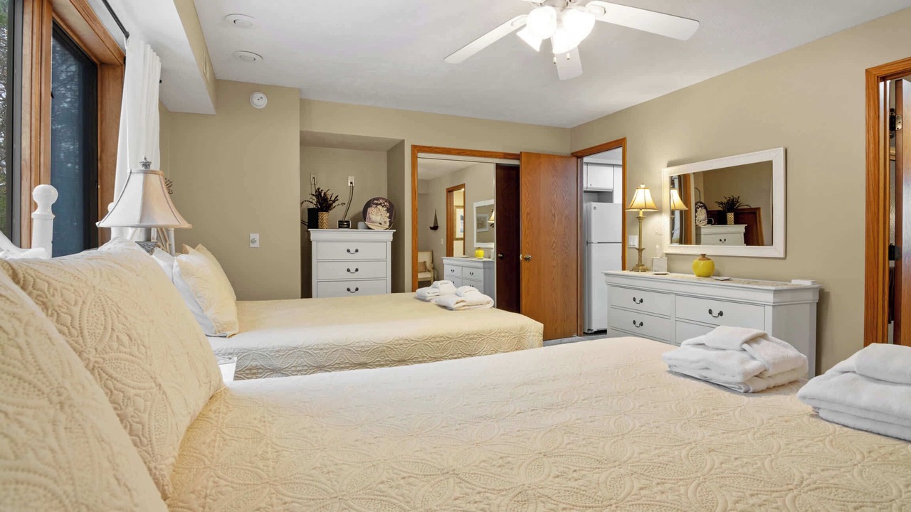 Photo of Bedroom in Elk Rapids