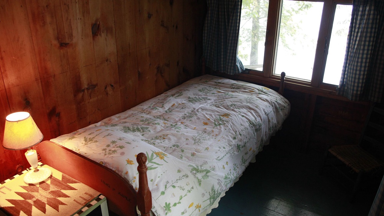Photo of Bedroom in Frontenac